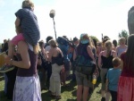 ...with the microphone raised above all!